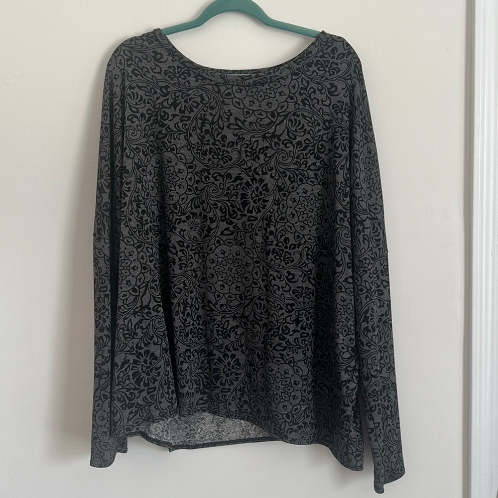 Black & Grey Fringe Back Blouse